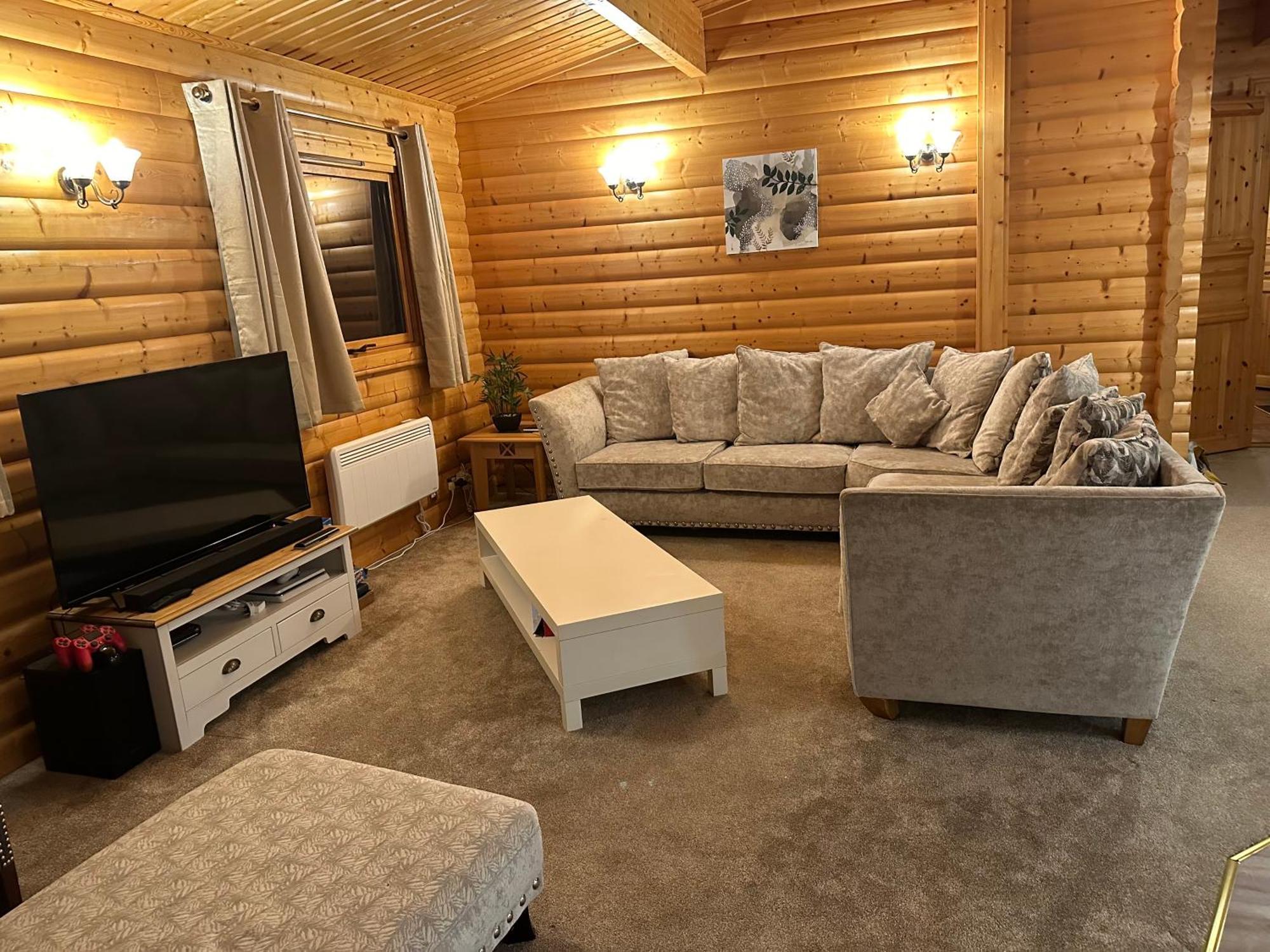 Villa Bamboo Retreat à Louth  Extérieur photo